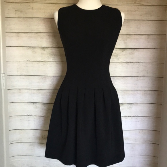 H&M Dresses & Skirts - H&M - Black Pleated Dress